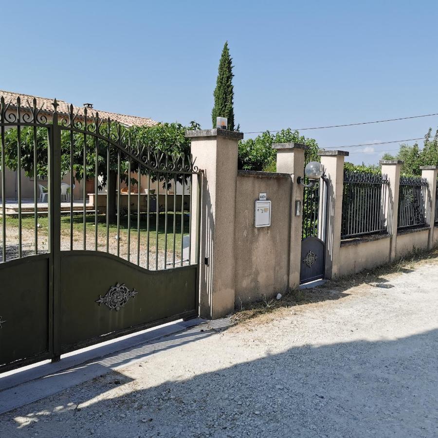 Aux Portes Du Luberon Cheval-Blanc Ngoại thất bức ảnh